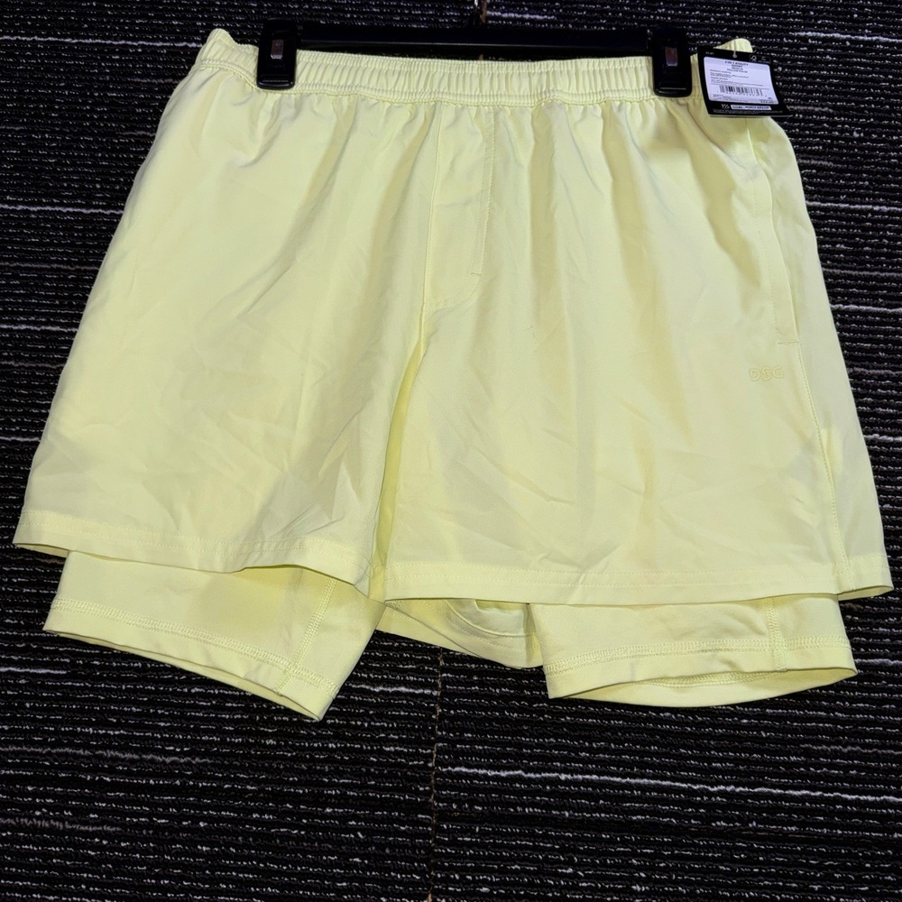 DSG 2-in-1 Agility Short Mens M Yellow Pulse NEW 5" Inseam Moisture Wicking UV